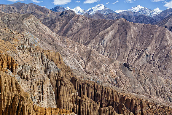 Mustang Nepal trekking