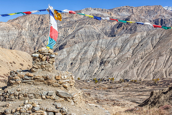 Mustang Nepal trekking
